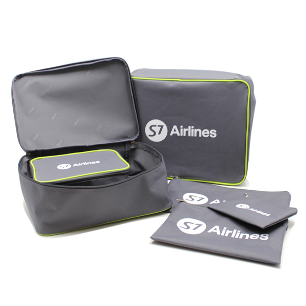 sumka_dorozhnaya_nabor_chekhol_komplekt_v_chemodan_kosmetichka_seryy_S_26_04 сумка дорожная набор чехол комплект в чемодан косметичка серый внутри